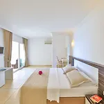 Belinda Hotel
