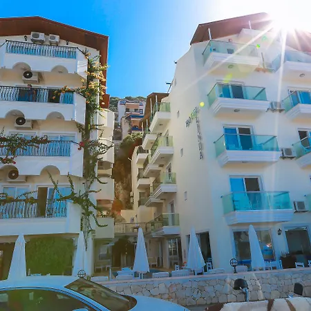 Belinda ホテル 3*