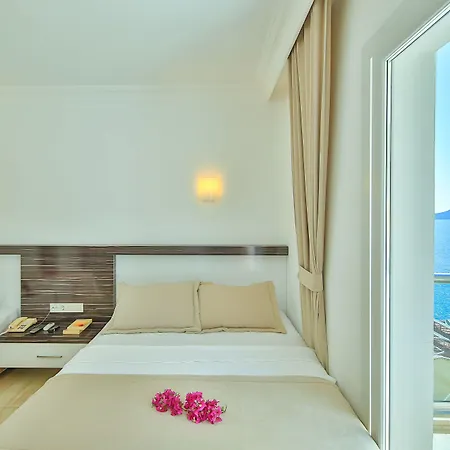 Belinda 3* Κας